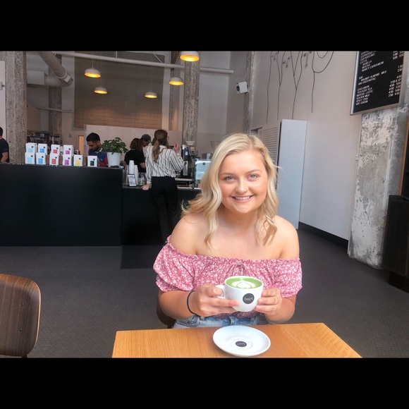 Meet your Posher, Maddie - Picture 1 of 1